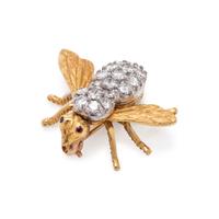 HERBERT ROSENTHAL, YELLOW GOLD AND DIAMOND BEE BROOCH