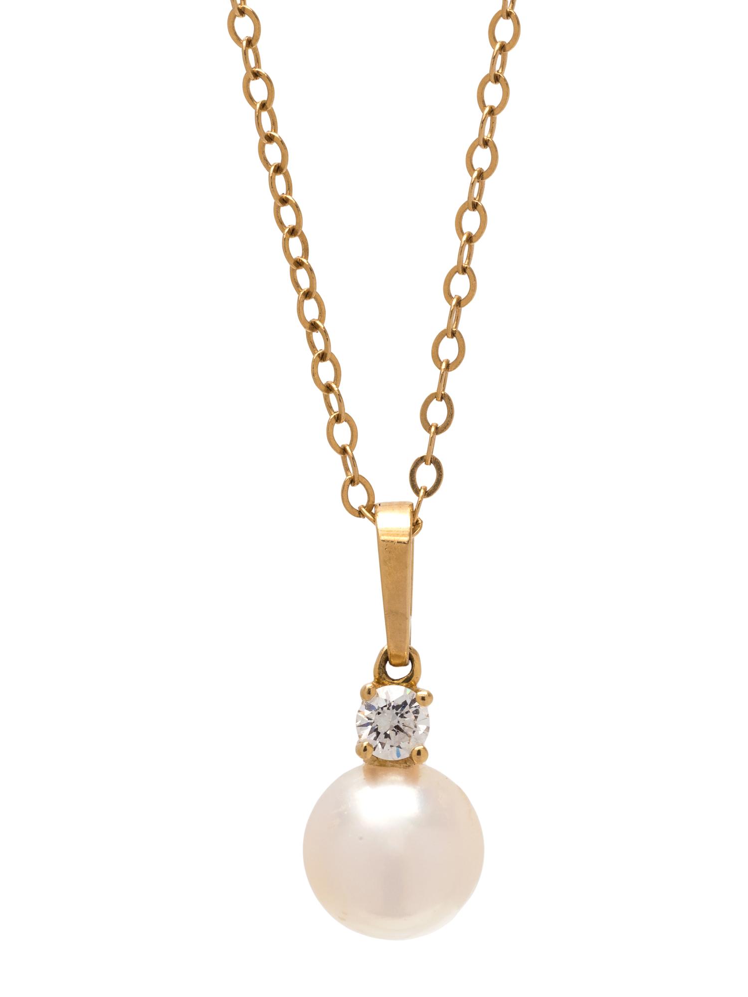 MIKIMOTO, YELLOW GOLD, CULTURED PEARL AND DIAMOND PENDANT/NECKLACE
