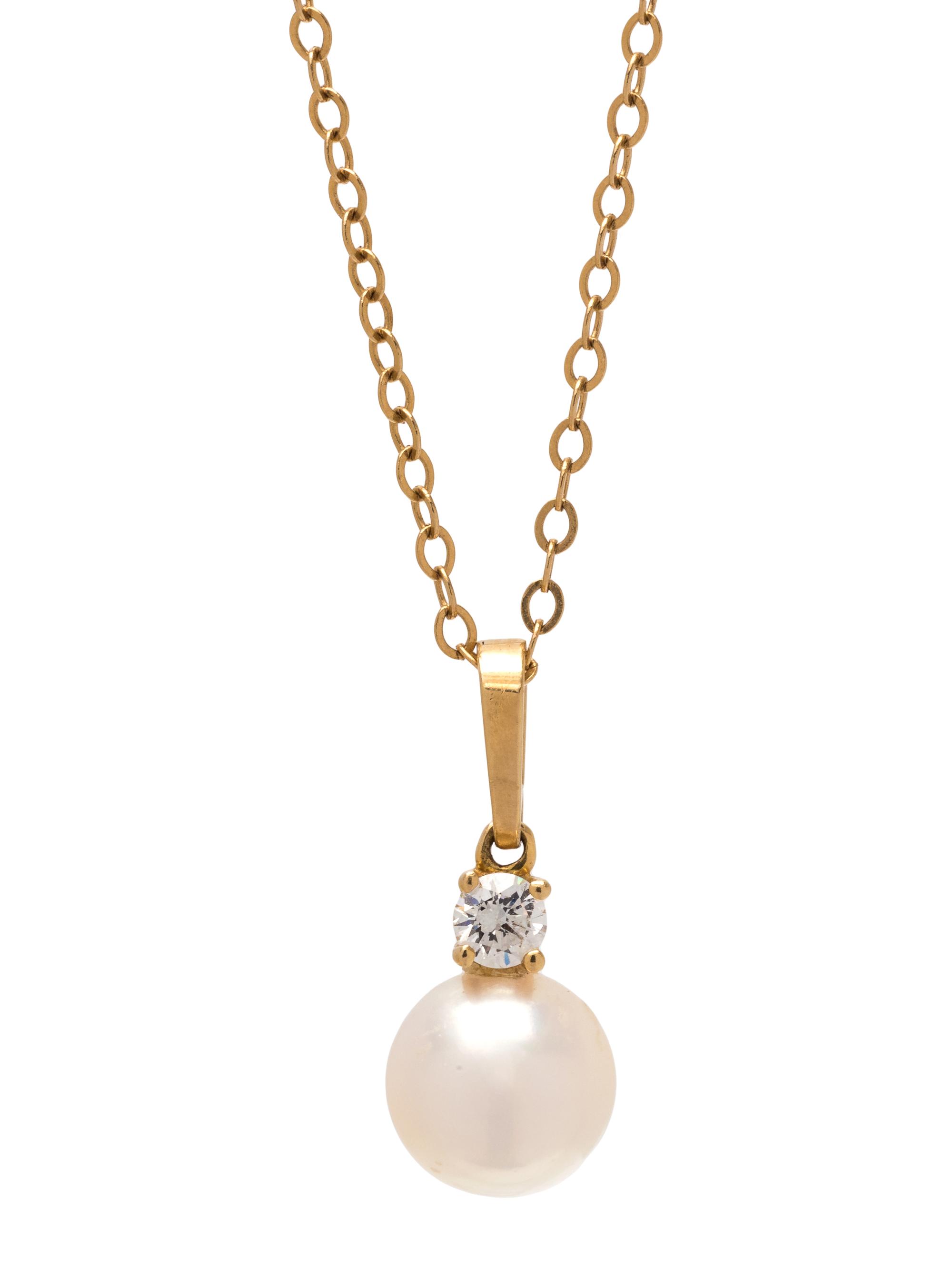 MIKIMOTO, YELLOW GOLD, CULTURED PEARL AND DIAMOND PENDANT/NECKLACE