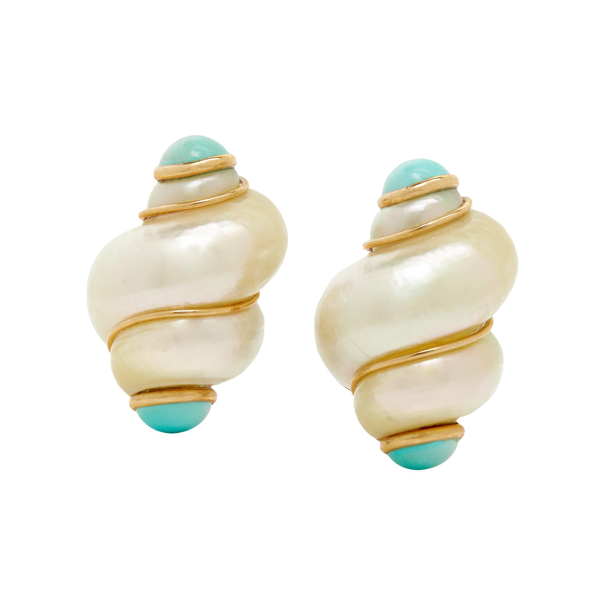 MAZ, YELLOW GOLD AND SHELL CLIP EARRINGS