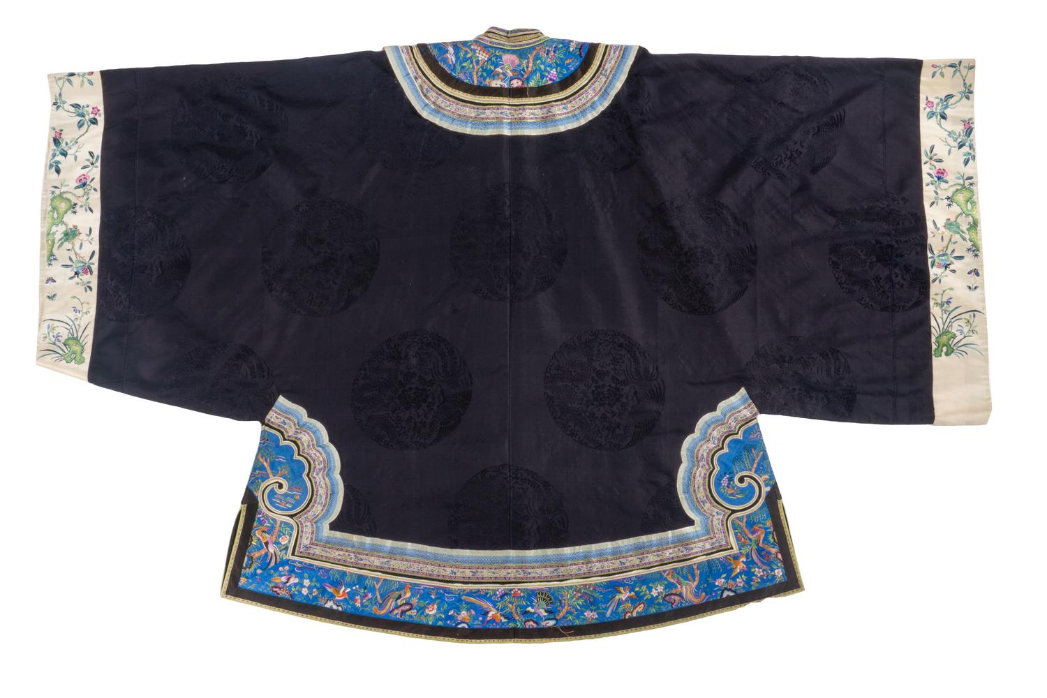 A Chinese Silk Embroidered Ladies' Jacket