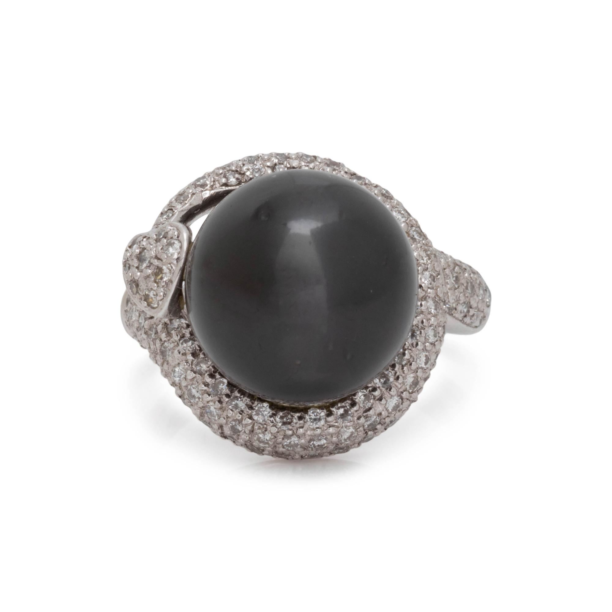CULTURED TAHITIAN PEARL AND DIAMOND RING