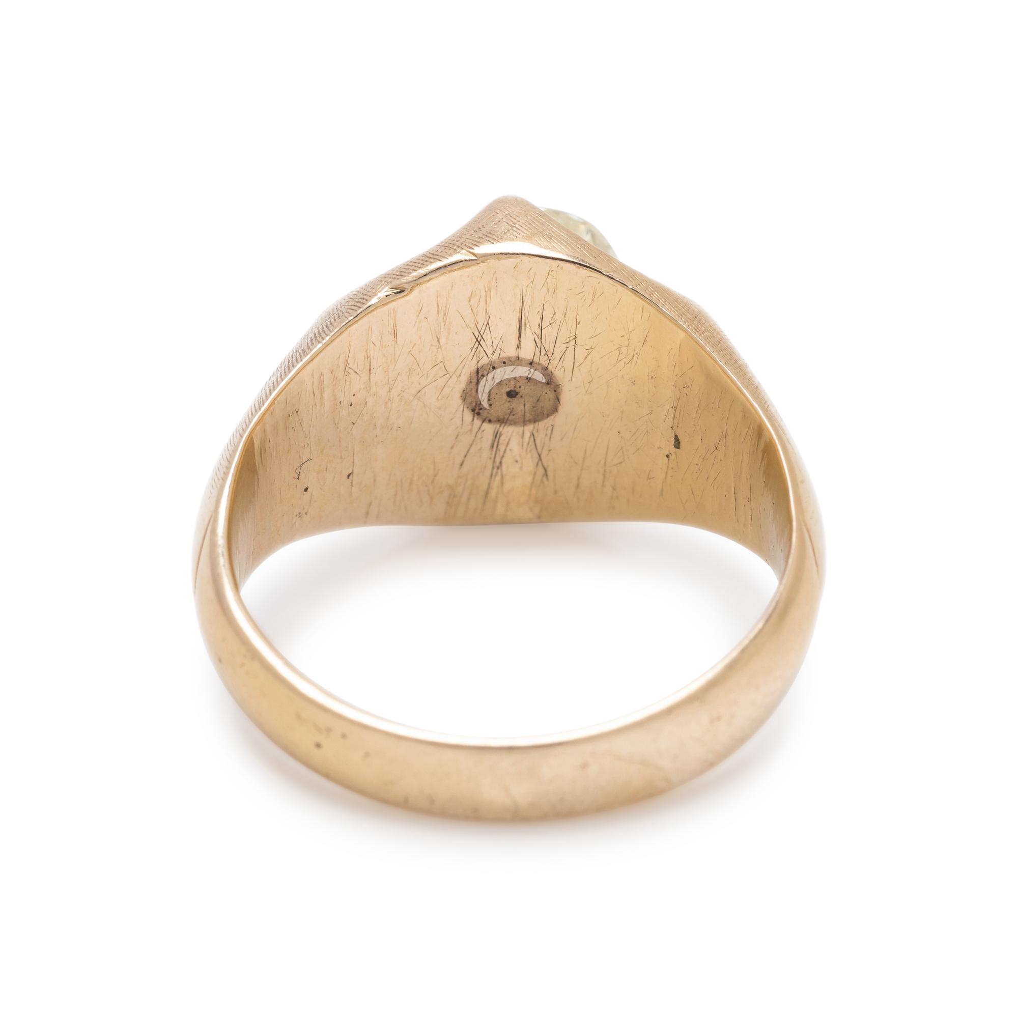 DIAMOND RING