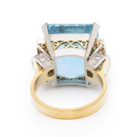 AQUAMARINE AND DIAMOND RING