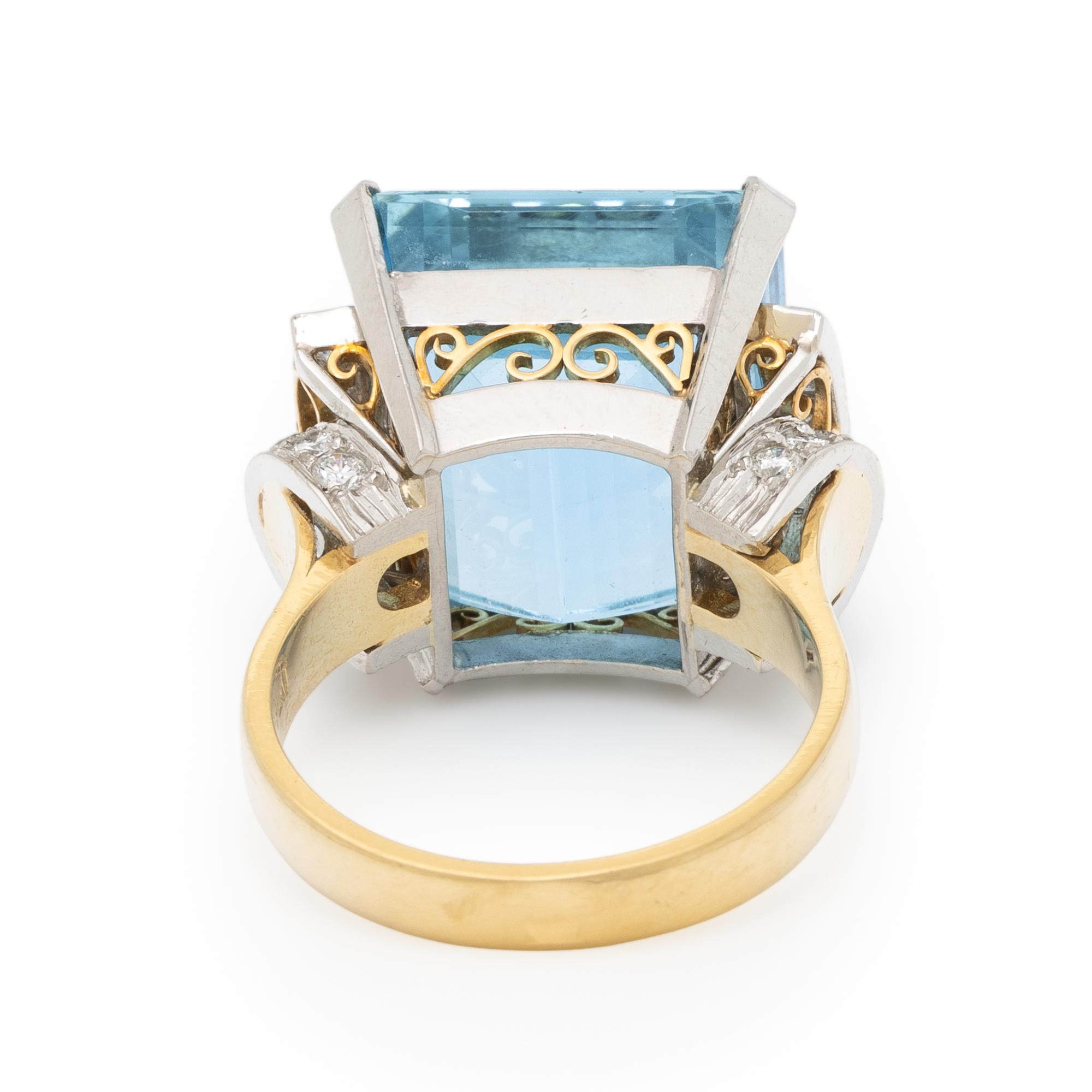 AQUAMARINE AND DIAMOND RING