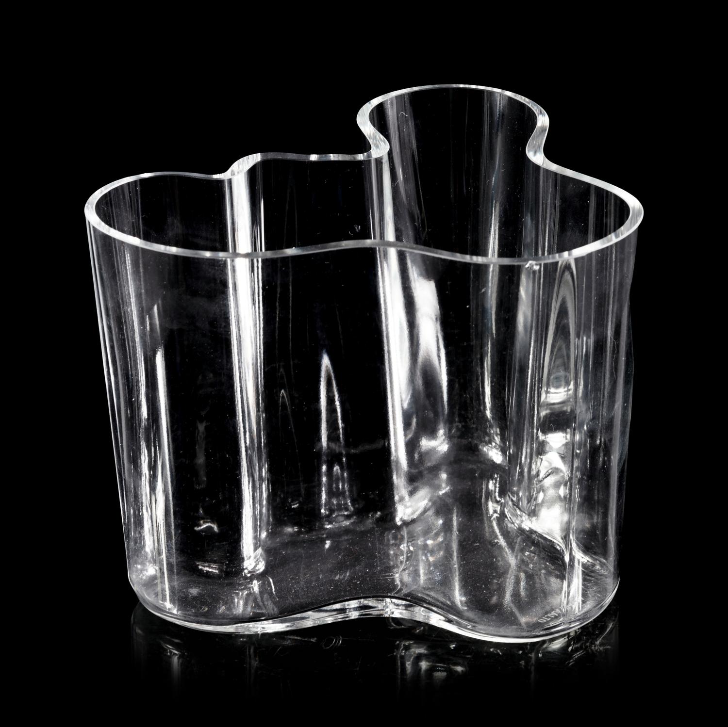 Savoy Vase, littala, Finland