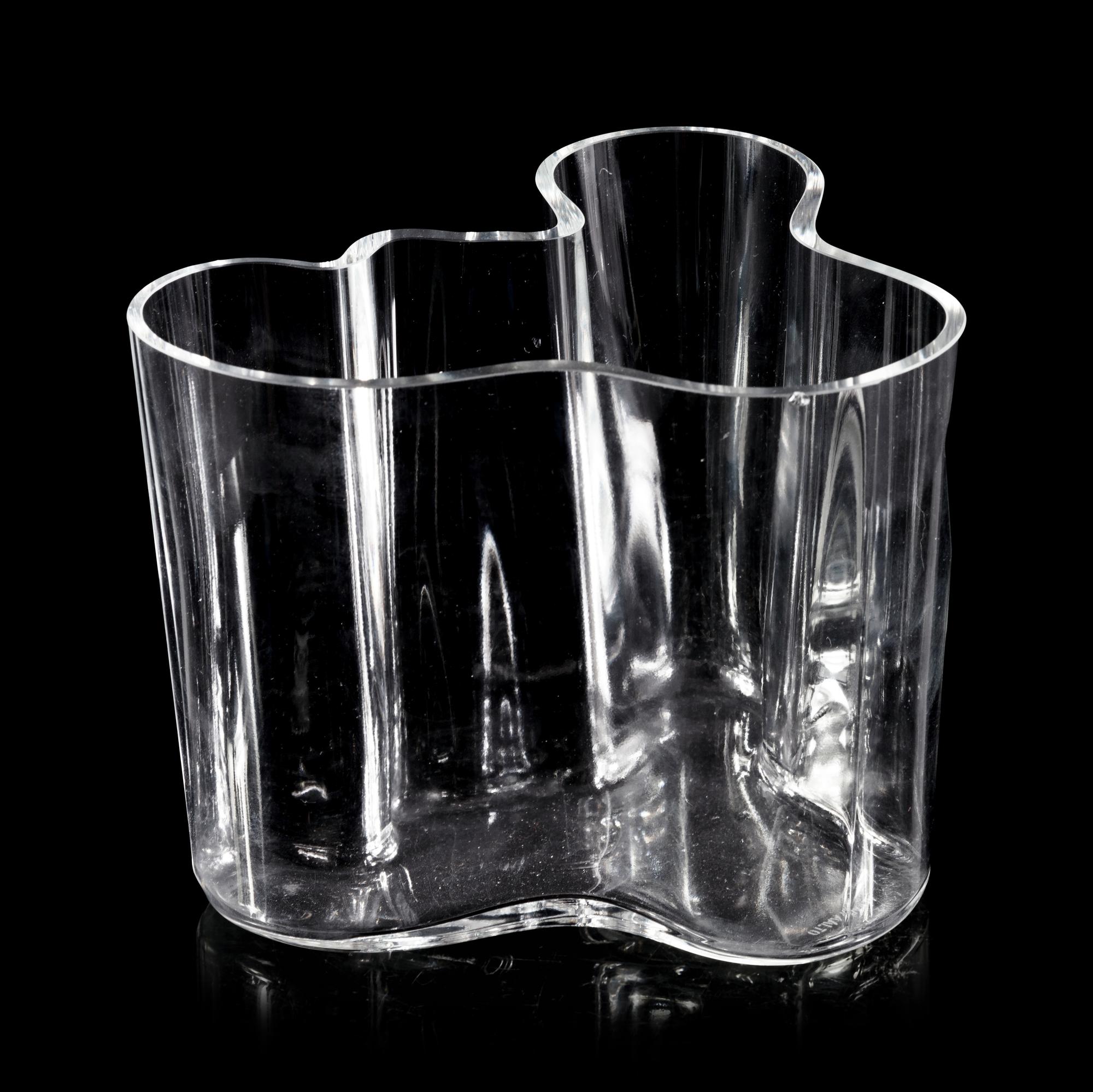 Savoy Vase, littala, Finland