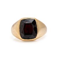 Garnet and Yellow Gold Ring
