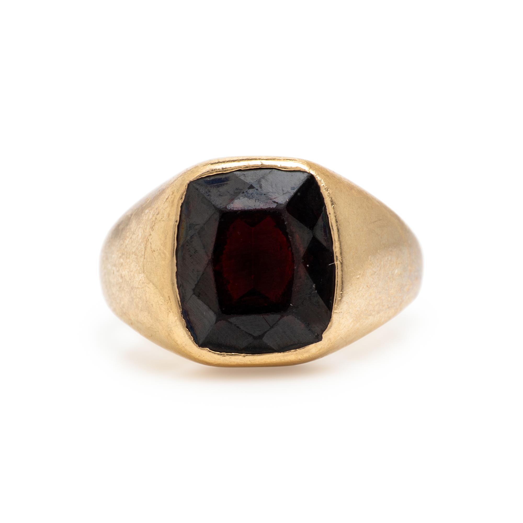 Garnet and Yellow Gold Ring