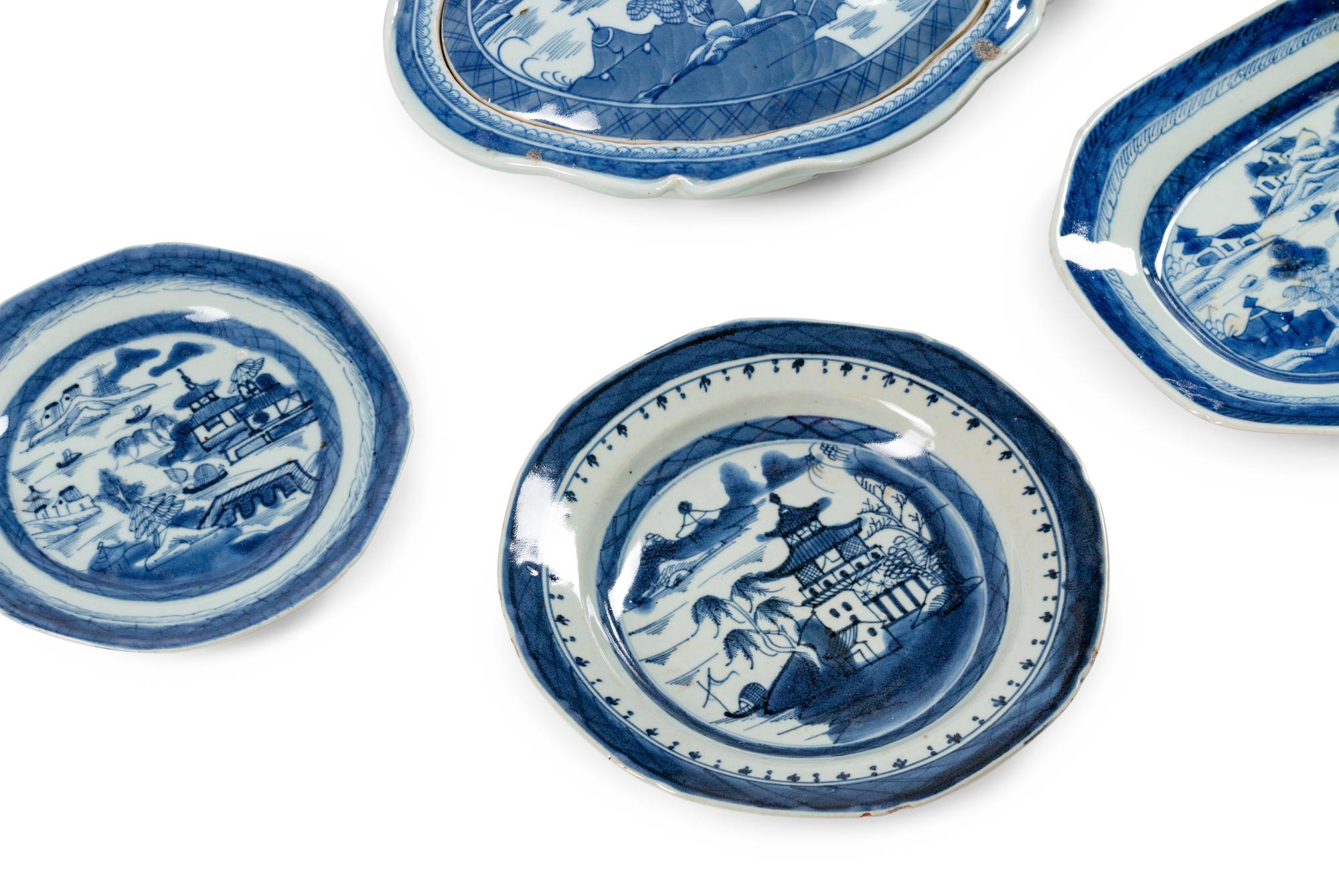 An Assembled Chinese Export Blue and White Porcelain Part Dinner Service — 18TH/19TH CENTURY