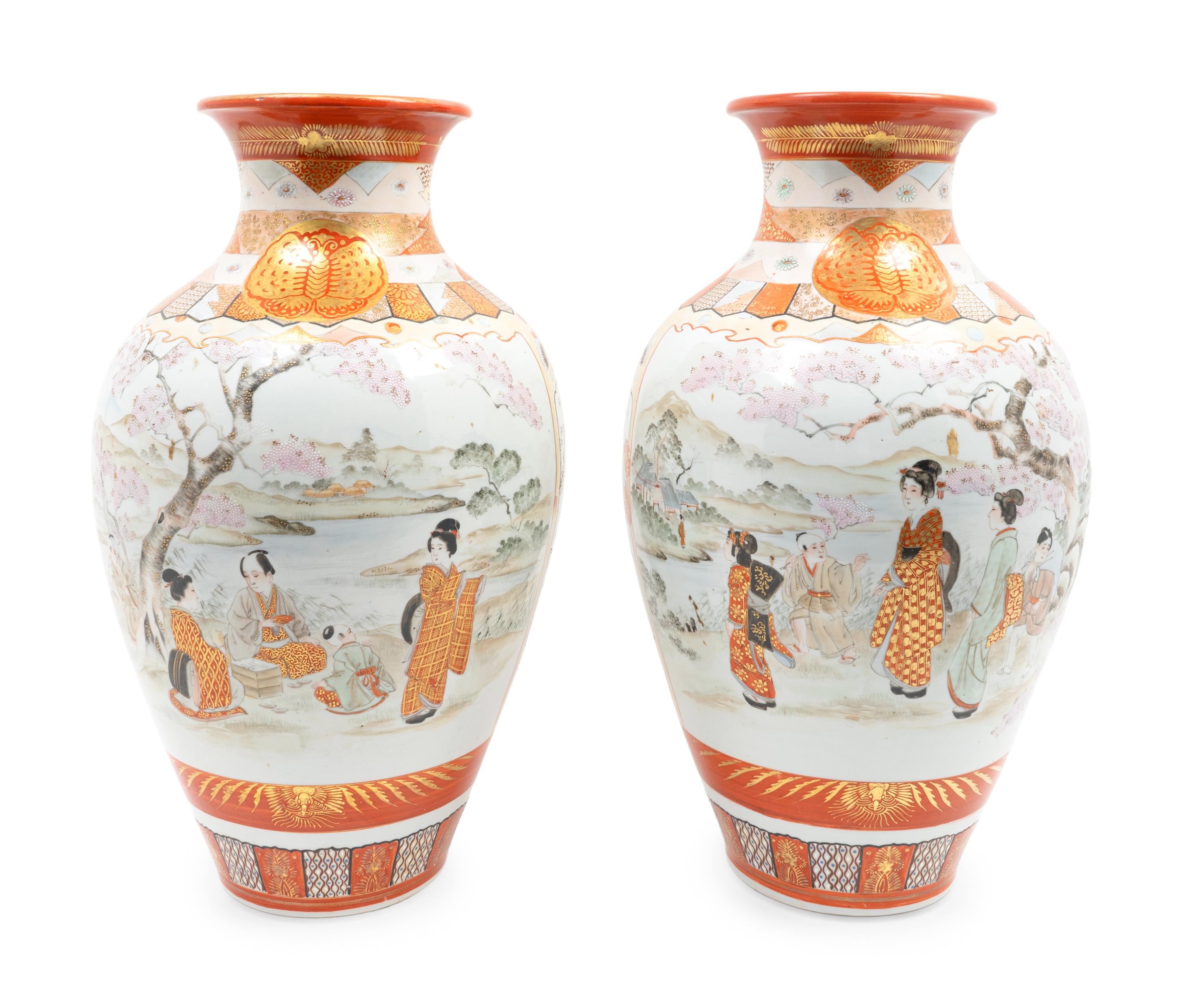 A Pair of Japanese Kutani Porcelain Vases — 20TH CENTURY
