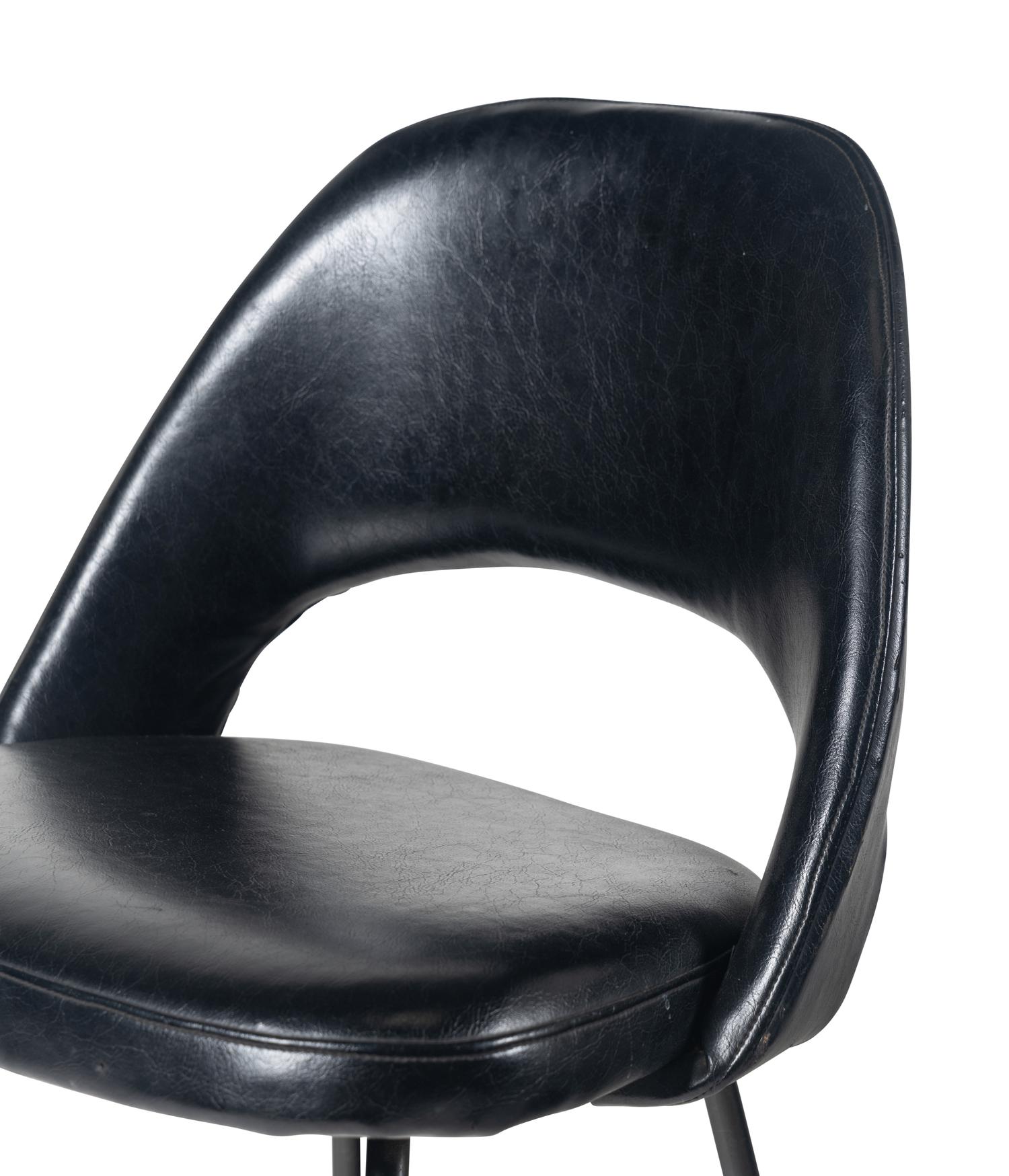 Pair of Side Chairs Knoll Associates, USA