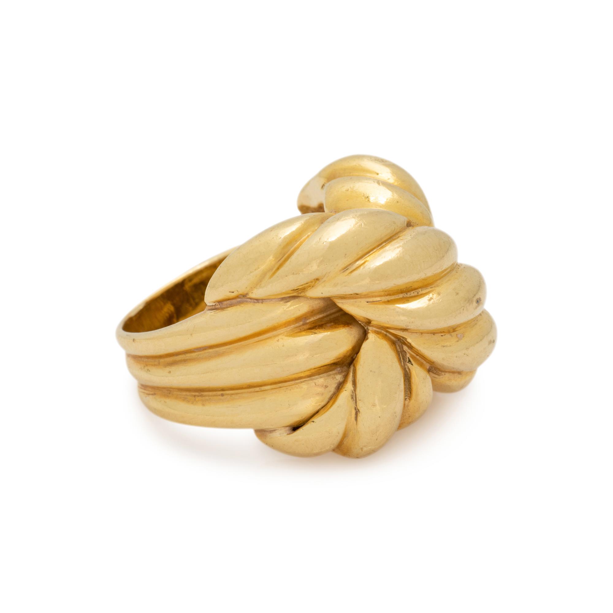 R. STONE, YELLOW GOLD RING