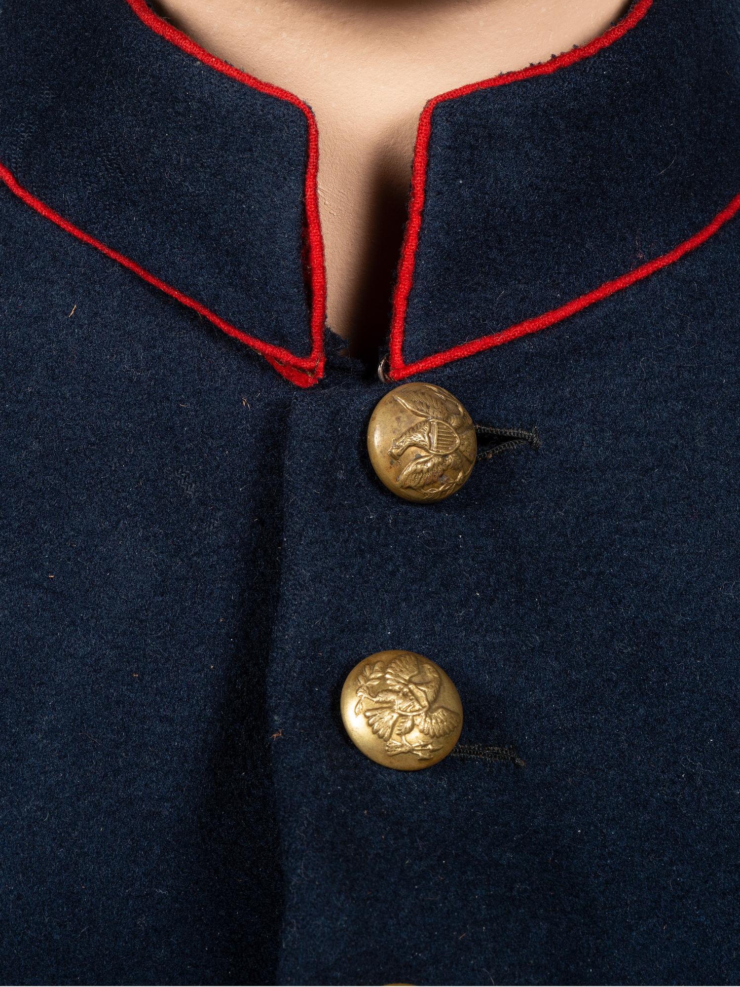 [CIVIL WAR]. 1858 Union Artillery enlisted frock coat.