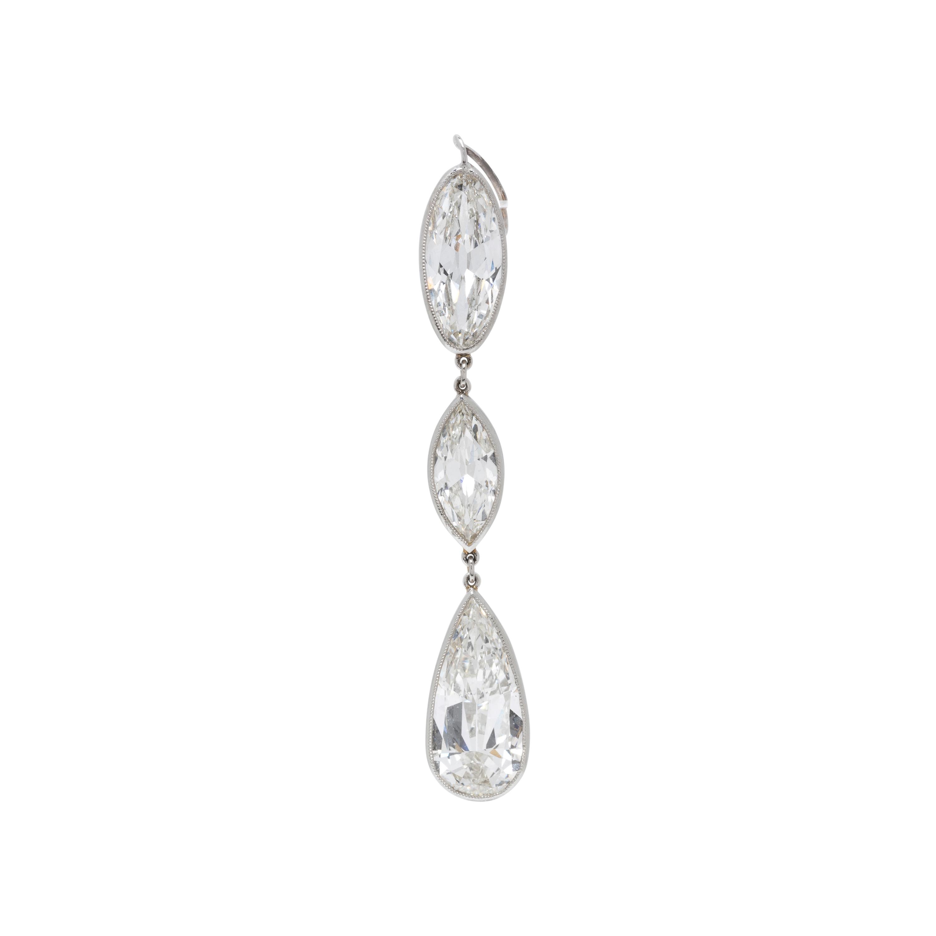 DIAMOND AND PLATINUM PENDANT