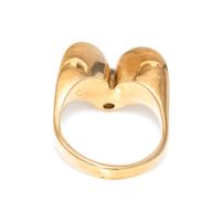 YELLOW GOLD AND DIAMOND RING