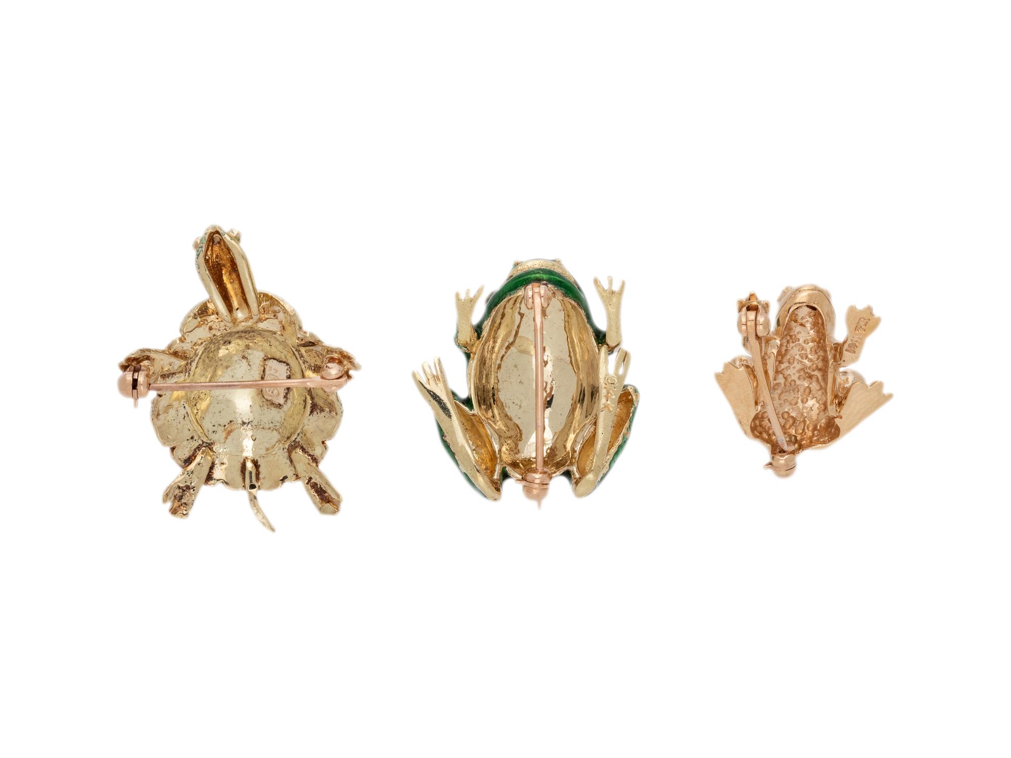 COLLECTION OF YELLOW GOLD ANIMAL BROOCHES