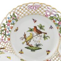 A Collection of Herend Rothschild Bird Porcelain Table Articles