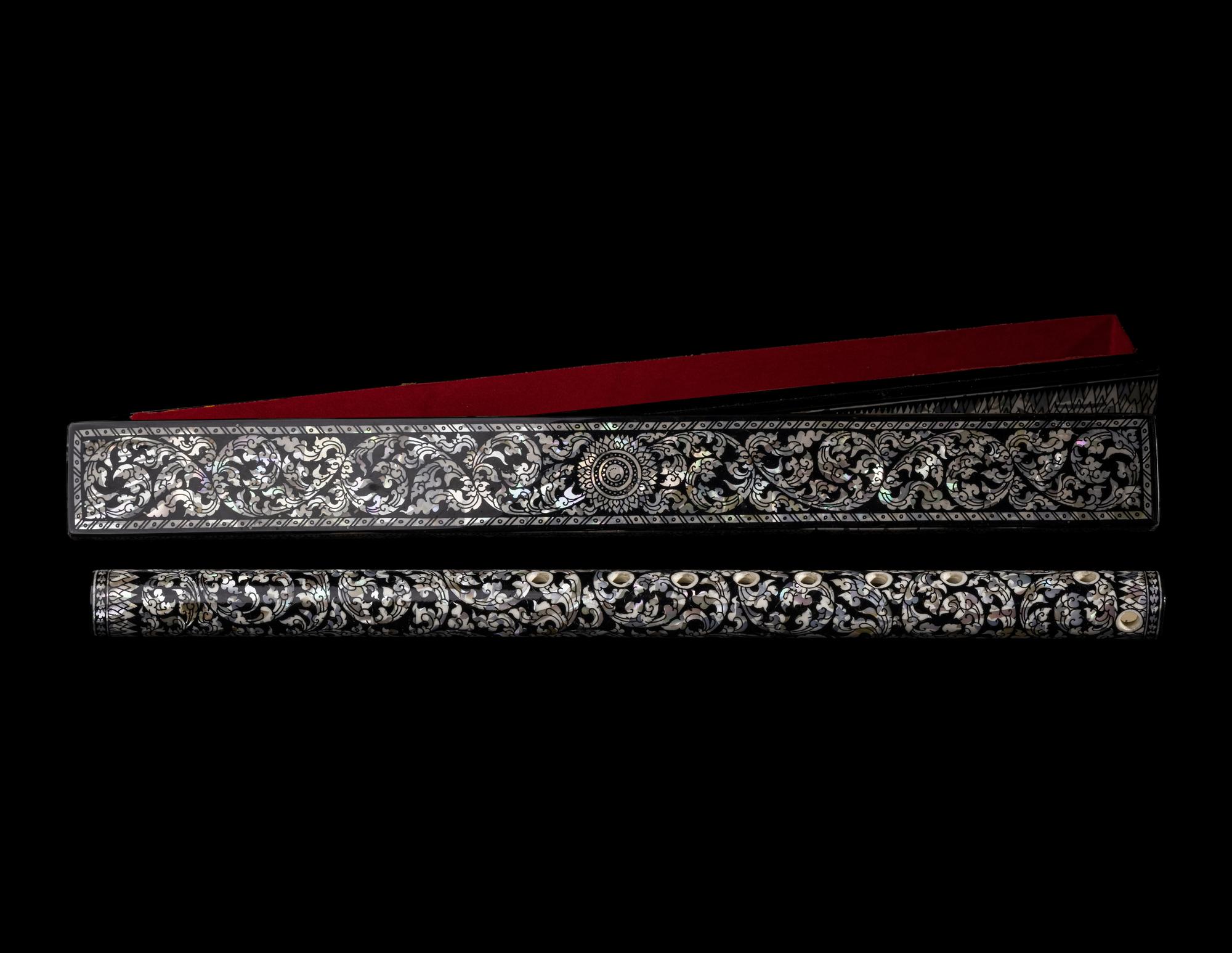 A Chinese and a Southeast Asian Flute — 黑漆螺鈿及窯變釉瓷笛兩支