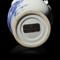 A Japanese Hirado Blue and White Porcelain 'Dragons and Landscapes' Vase, Meiji Period 日本明治時期 平戶燒青花山水龍紋瓶