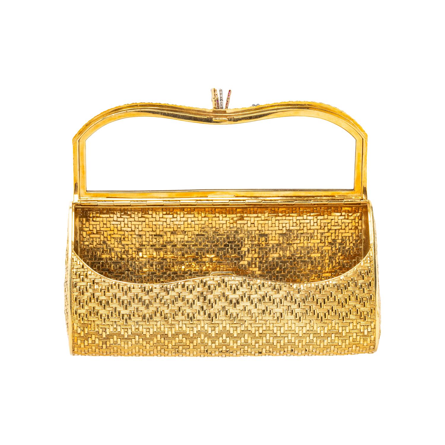 KUTCHINSKY, YELLOW GOLD, DIAMOND AND RUBY PURSE