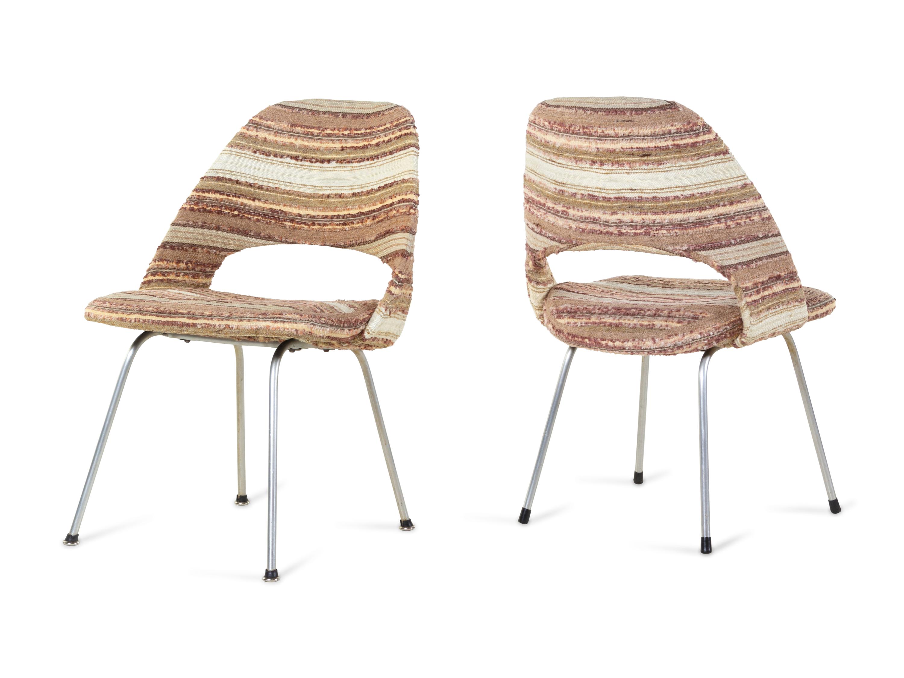 Set of Eight Dining Chairs Knoll, USA