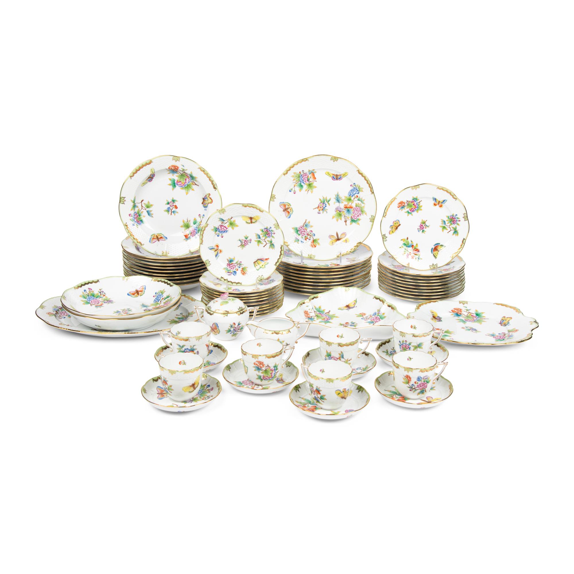 A Herend Queen Victoria Porcelain Dinner Service