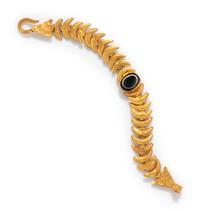 A Roman Gold and Banded Agate Chain Bracelet