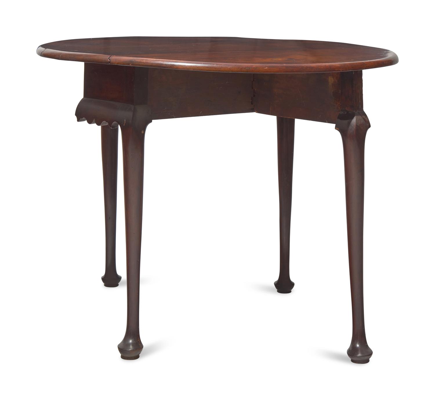 A Queen Anne Mahogany Drop-Leaf Tea Table, Massachusetts, Circa 1750