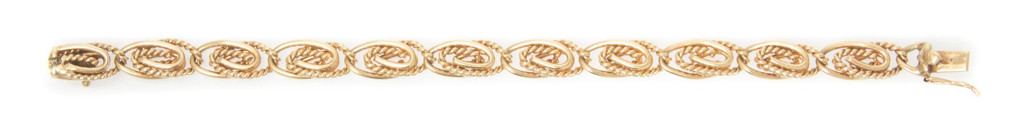 A 14 Karat Yellow Gold Bracelet, 17.70 dwts.