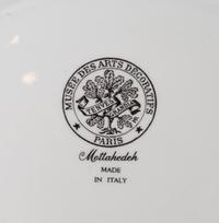 28 Italian Mottahedeh Musee des Arts Decoratifs Paris Leaf Cups and Saucers — 20TH CENTURY