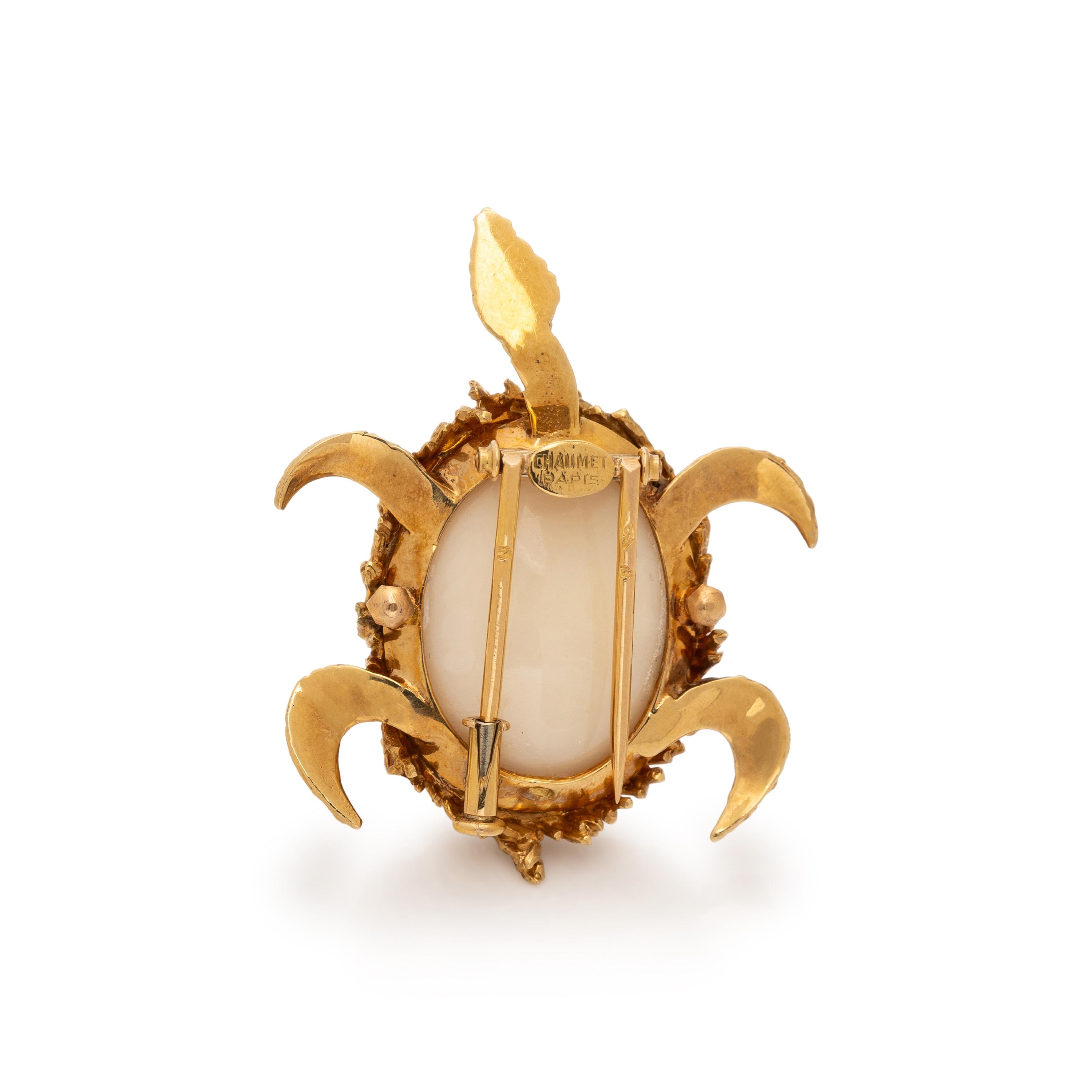 CHAUMET, YELLOW GOLD AND ANGEL SKIN CORAL TURTLE BROOCH