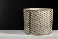 Monumental Cylindrical Vessel (kumme), 1976