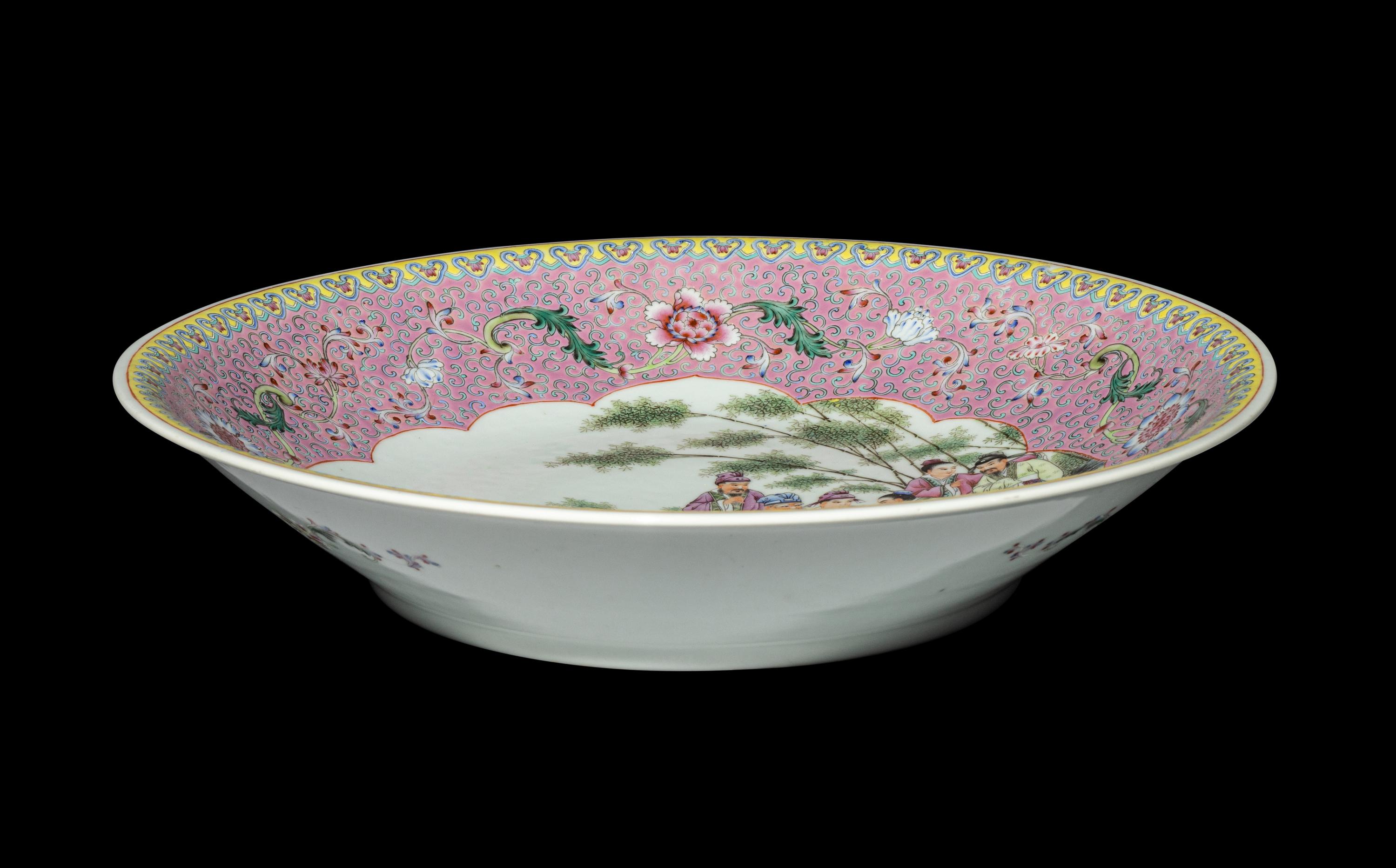 Two Chinese Famille Rose Porcelain Wares