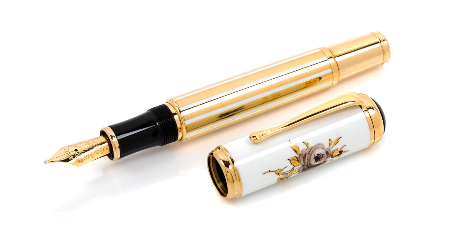 A Montblanc Marquise de Pompadour Limited Edition Fountain Pen
