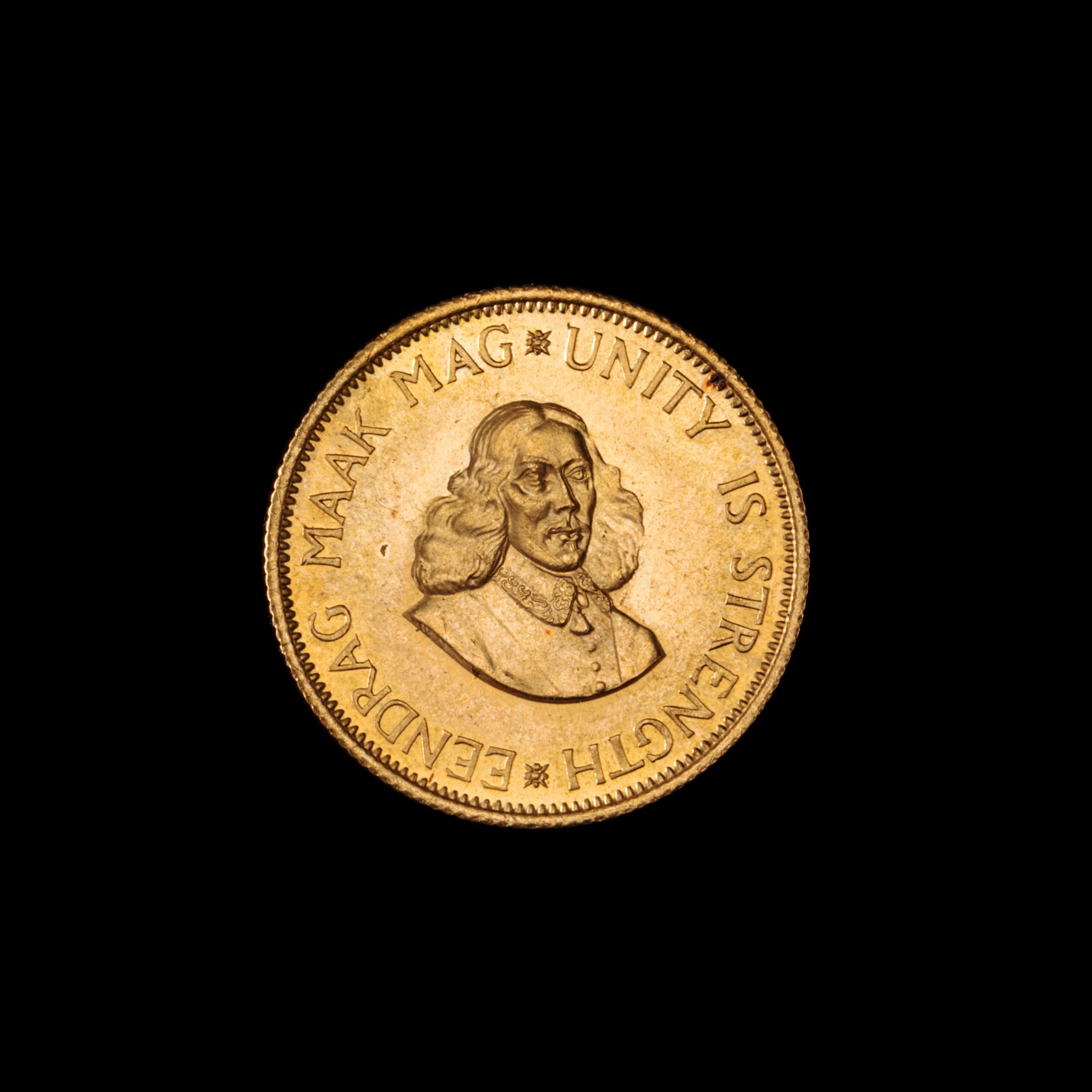 A South African Republic 1963 2 Rand Gold Coin