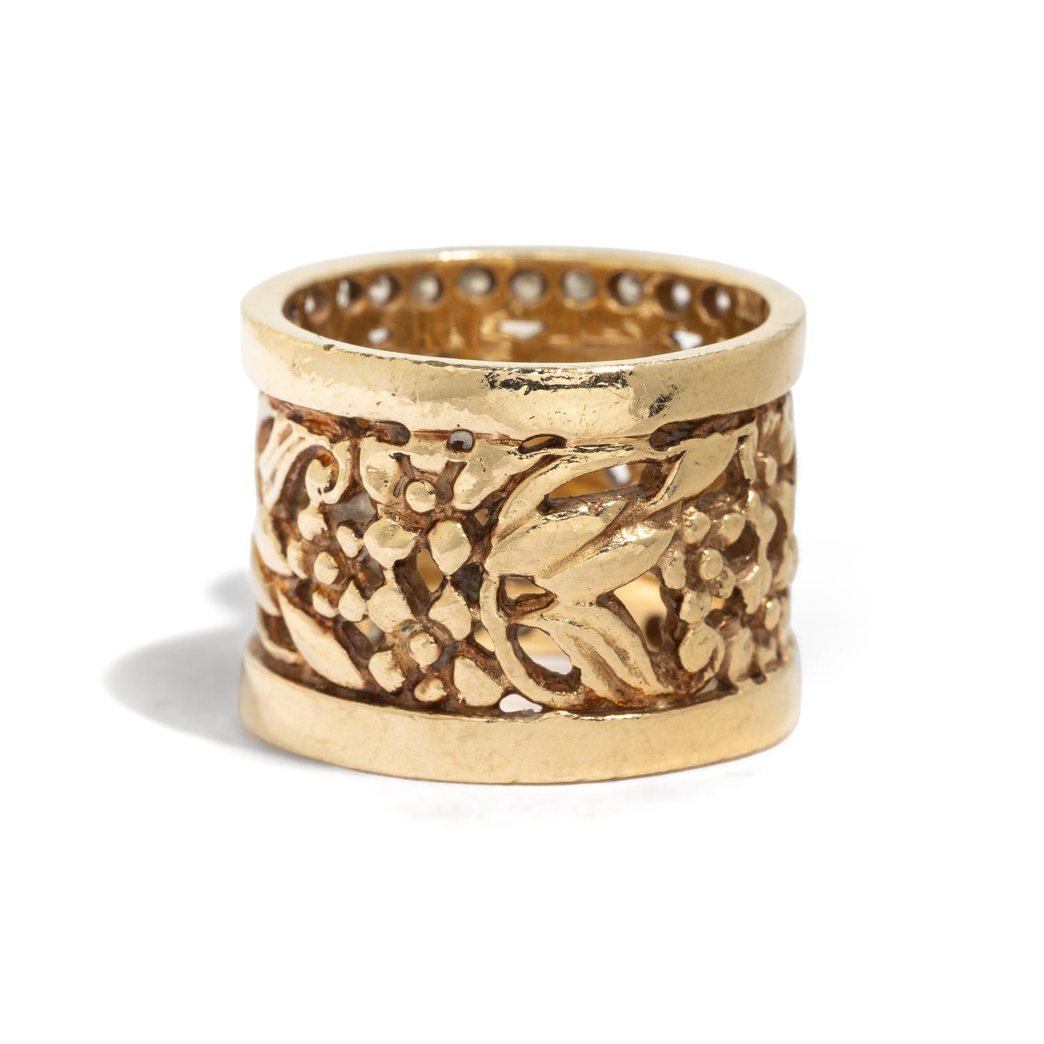 CULTURED PEARL, DIAMOND, AND YELLOW GOLD RING