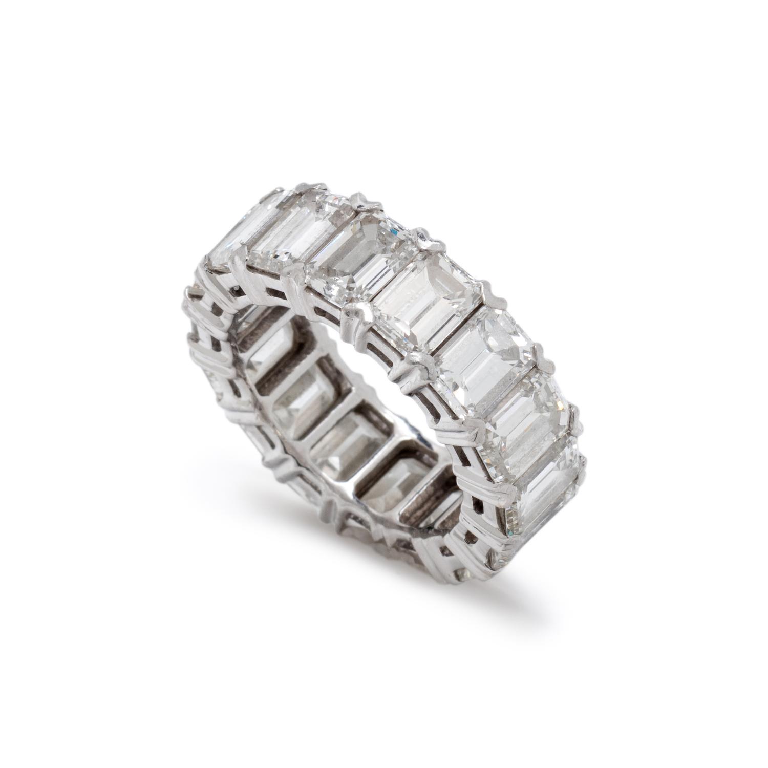 DIAMOND ETERNITY BAND