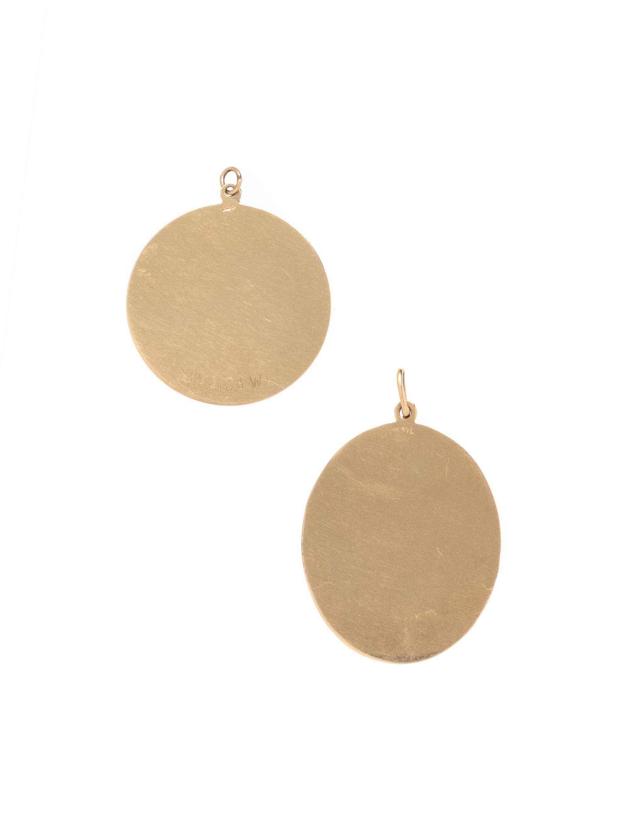 COLLECTION OF YELLOW GOLD CHARMS