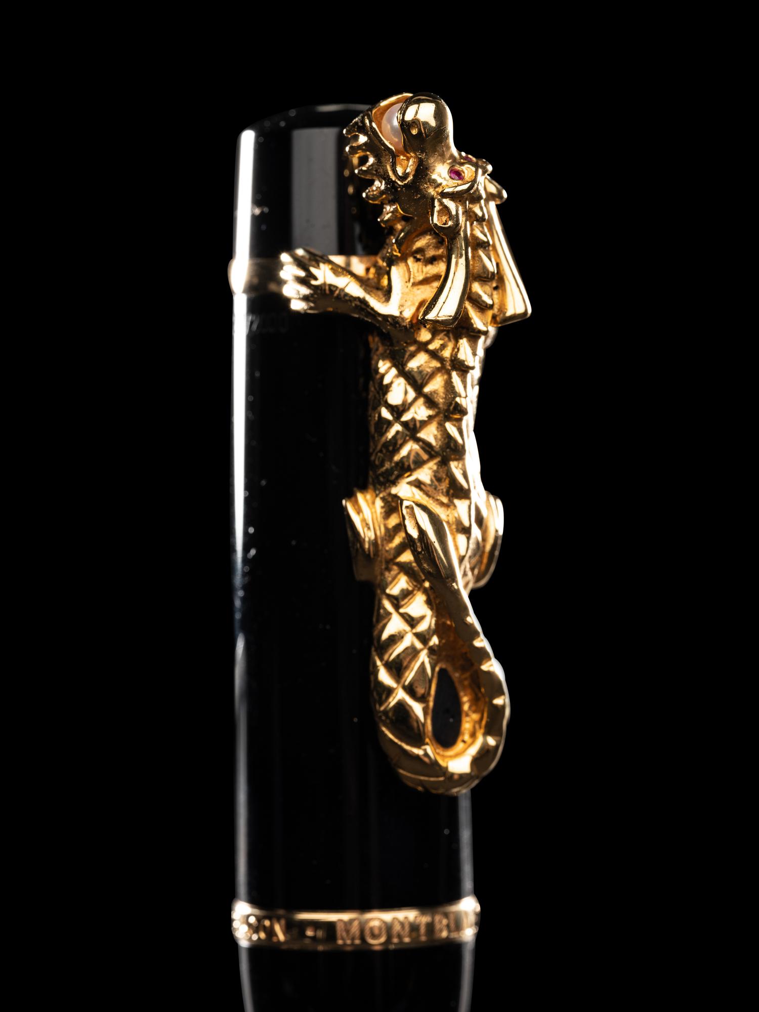 Montblanc: Year of the Dragon 2000 Limited Edition Fountain Pen