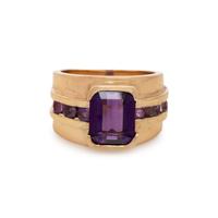 YELLOW GOLD AND AMETHYST RING