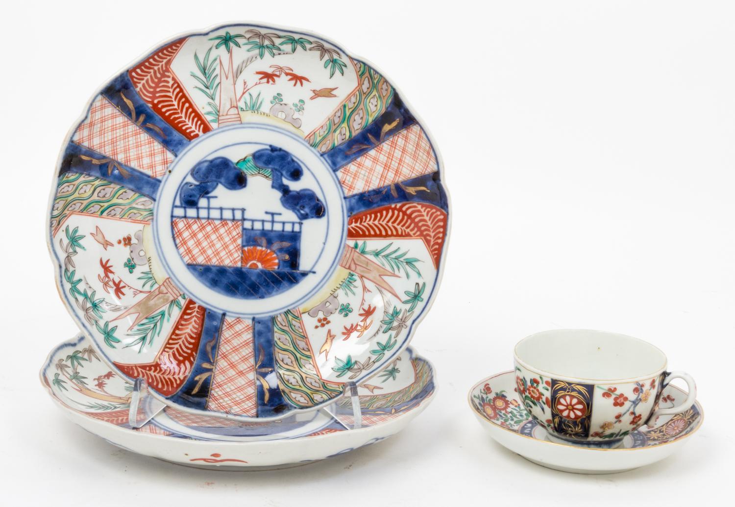 A Group of Japanese Imari Porcelain Table Wares Diameter of largest 8 1/2 inches.