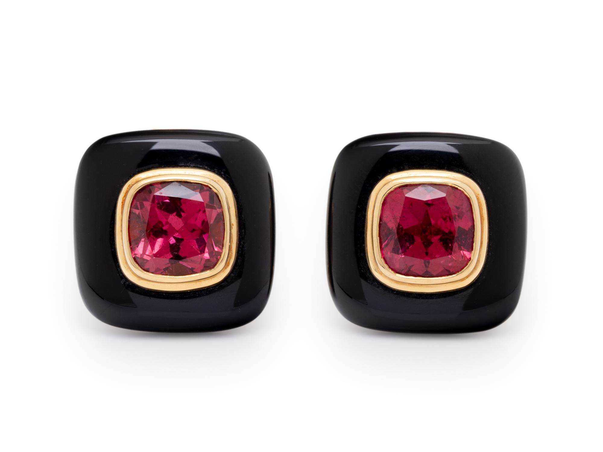 PINK TOURMALINE, BLACK ONYX, AND YELLOW GOLD EARRINGS