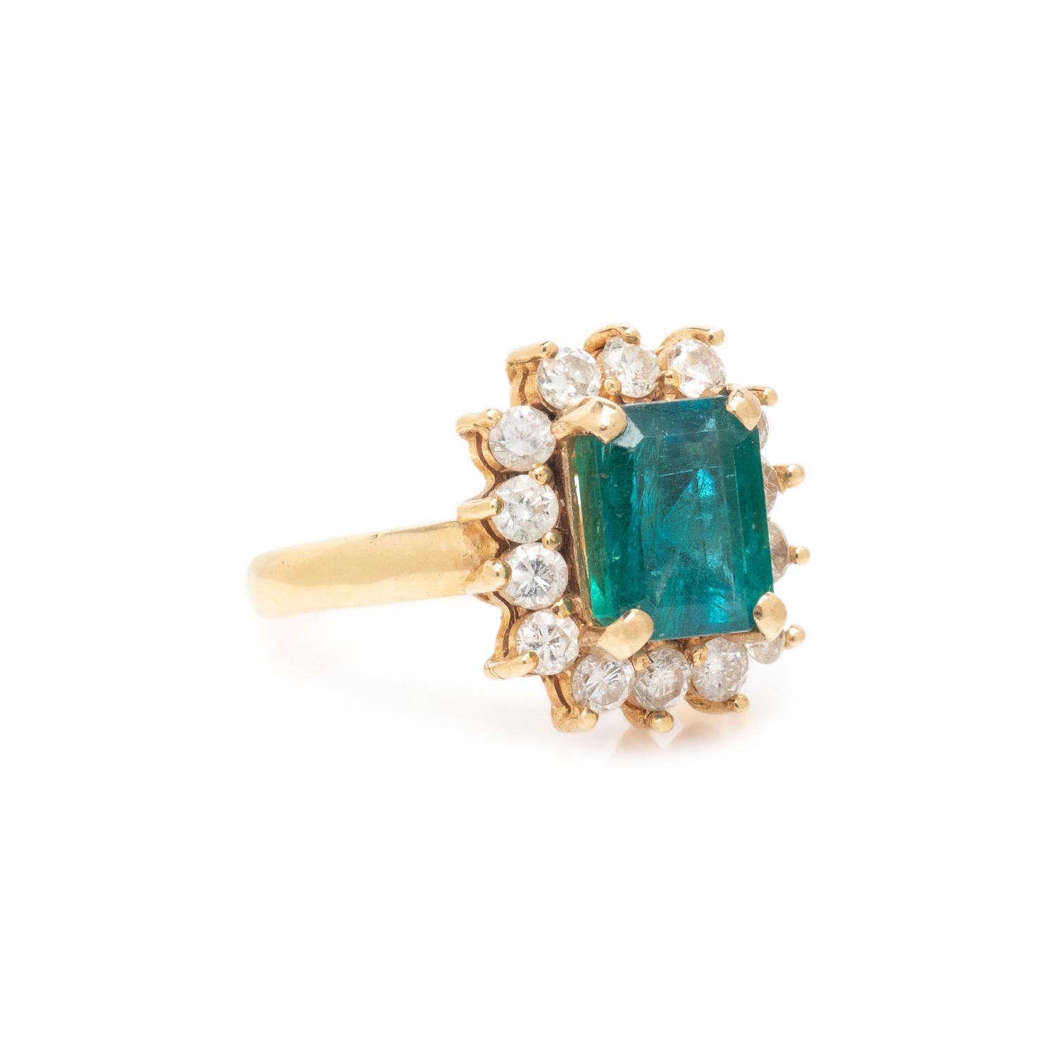EMERALD AND DIAMOND RING
