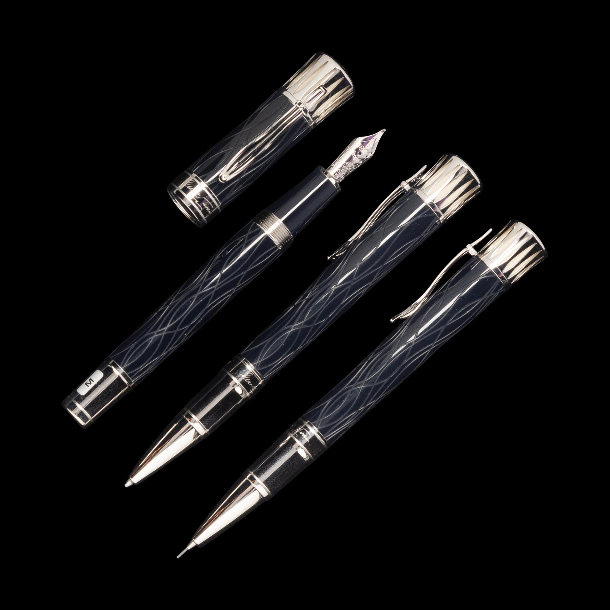 A Montblanc Limited Edition Mark Twain Fountain Pen, Rollerball Pen and Mechanical Pencil Set