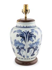 A Chinese Blue and White Porcelain Jar
