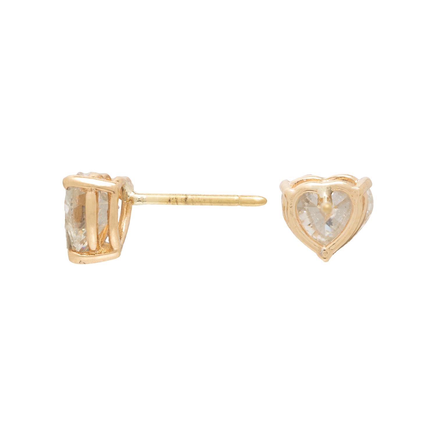 HEART SHAPED DIAMOND STUD EARRINGS