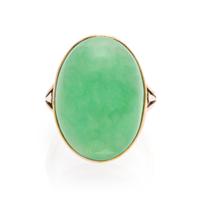 A Vintage Yellow Gold and Jade Ring, 5.80 dwts.