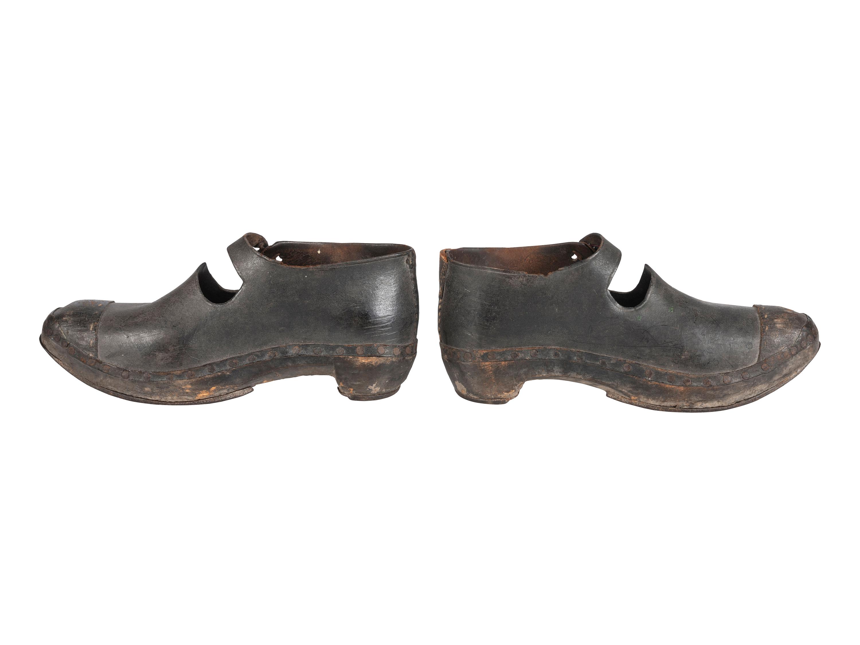 [CIVIL WAR]. Confederate wooden-soled shoes, ca 1861-1865.