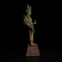A Nepalese gilt copper alloy figure of Amoghapasha 尼泊尔六臂观音鎏金铜合金造像 12th century or later ???????